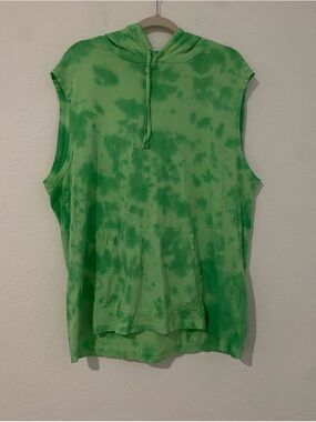 Sleeveless Tie-Dye Hoodie in Green - Men's Casual Pullover